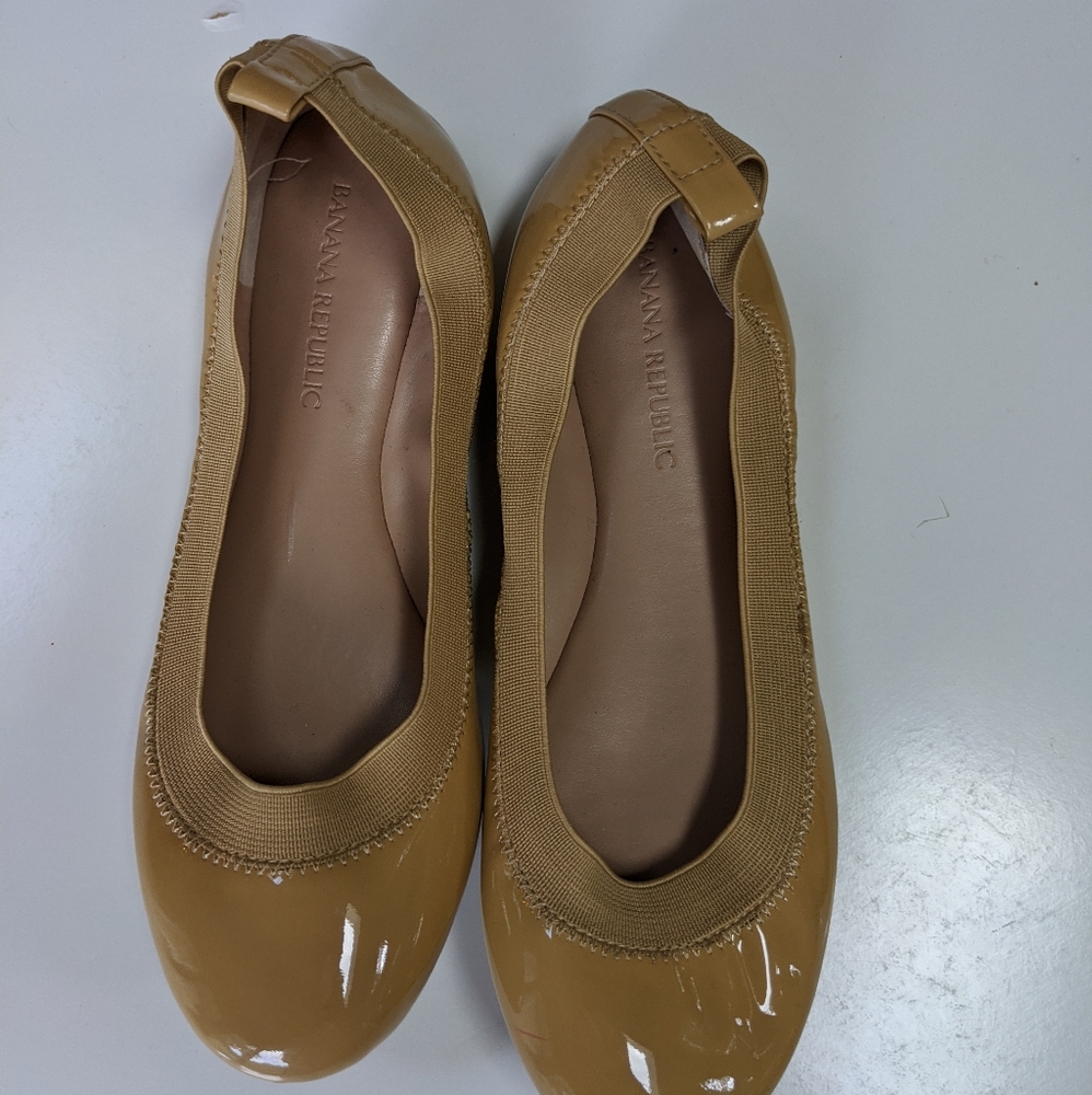 Banana Republic Ballet Flats